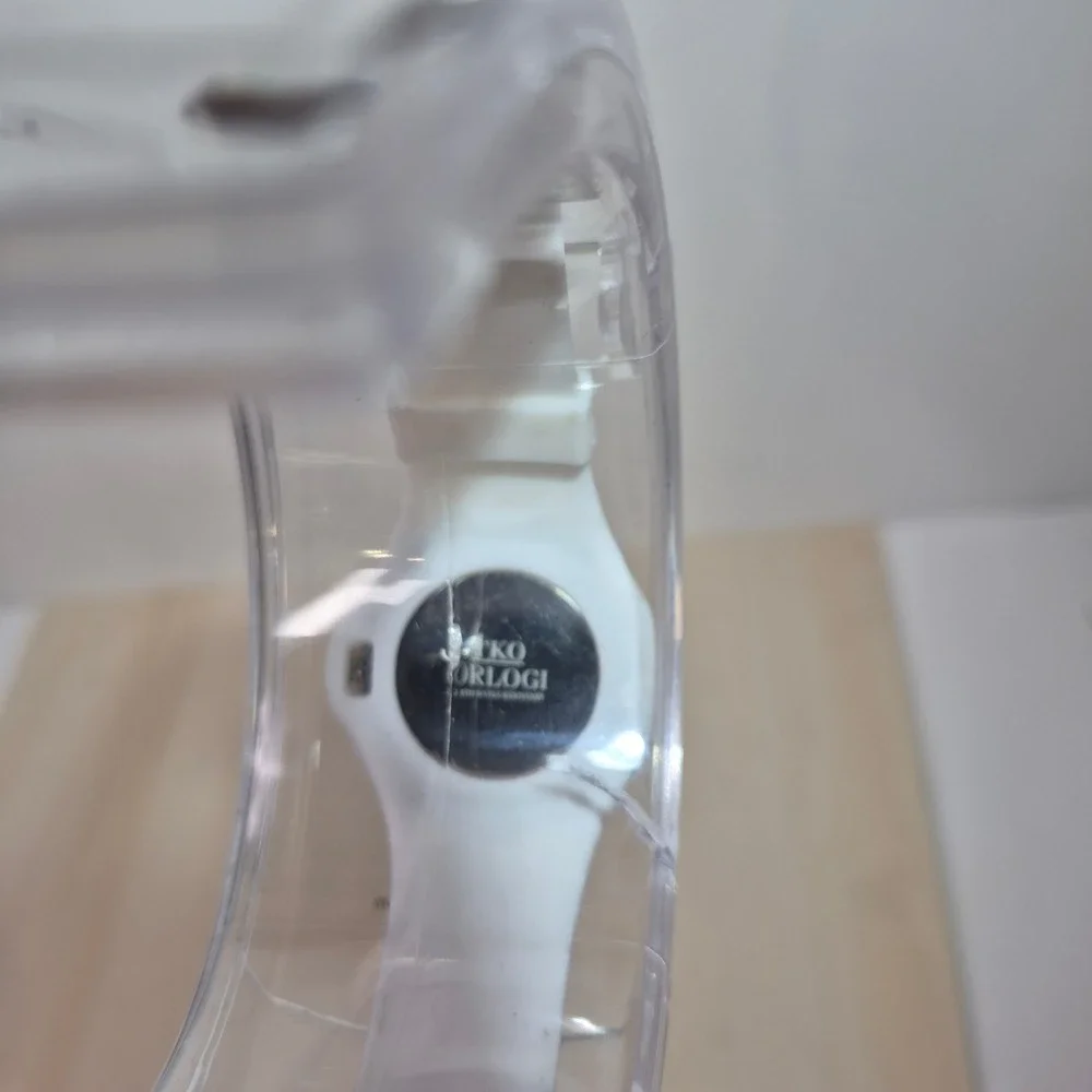 TKO Orlogi Beach White Silicone Rubber Sport Watch TK595WT New in Box